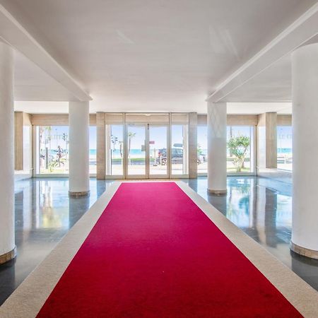 Апартаменты Le Balcon Sur La Baie - Welkeys Кань-сюр-Мер Экстерьер фото